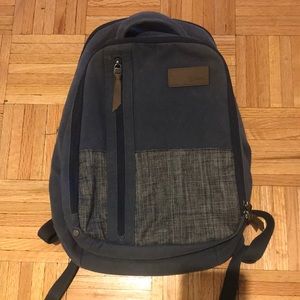 Tumi labtop backpack